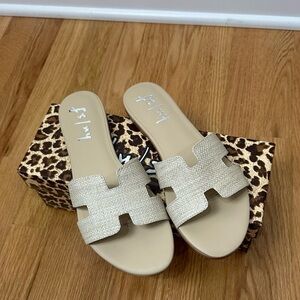 French Sole fs/ny Raffia Alibi Sandal Beige